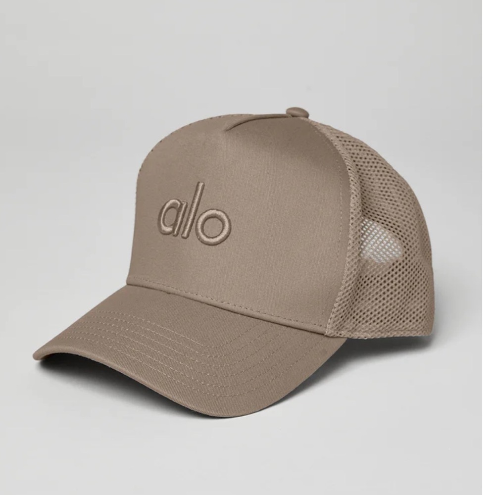 NWT Alo District Trucker Hat